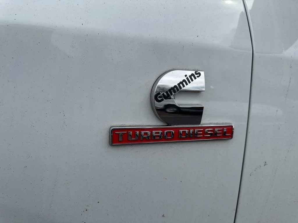 Used 2022 Bright White Clearcoat Ram Big Horn image 8