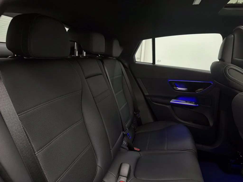 New 2027 Black Mercedes-Benz GLC 300 Coupe image 29