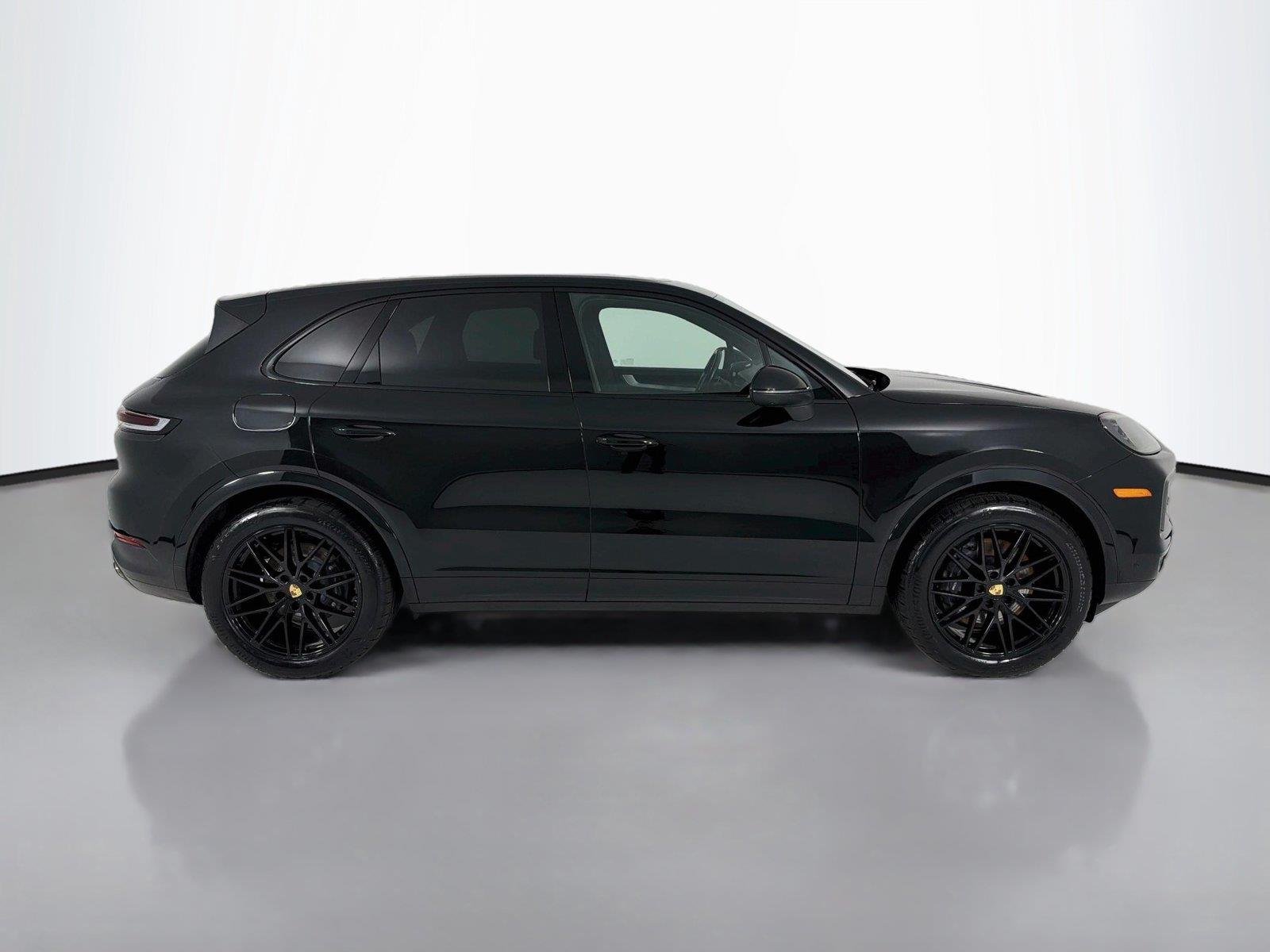 Used 2024 Chromite Black Metallic Porsche  image 28