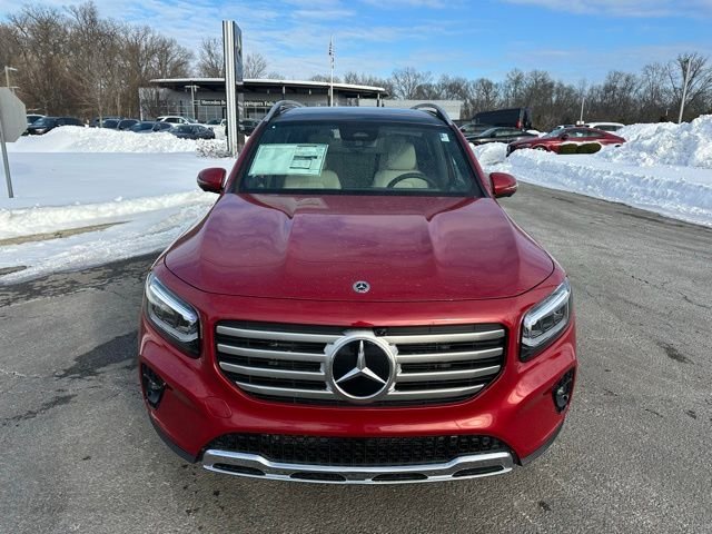New 2026 MANUFAKTUR Patagonia Red Metallic Mercedes-Benz GLB 250 image 8