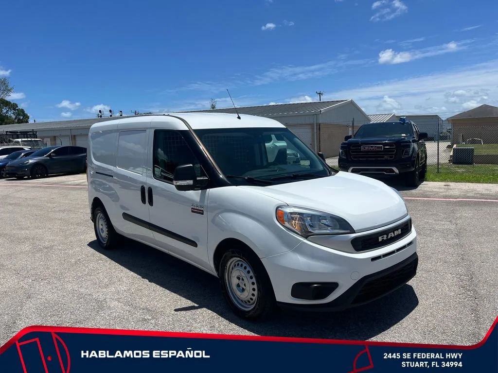 Used 2022  Ram Tradesman image 2