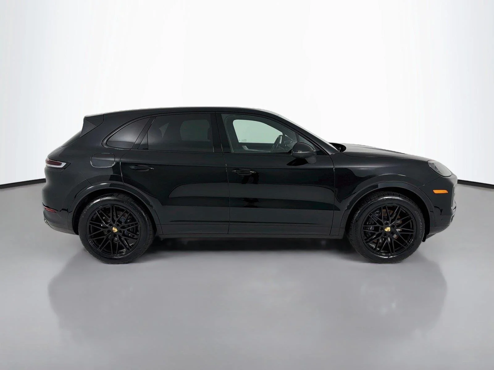 Certified Used 2024 Chromite Black Metallic Porsche  image 28