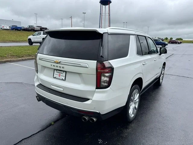 Used 2023 Beige Chevrolet High Country image 3