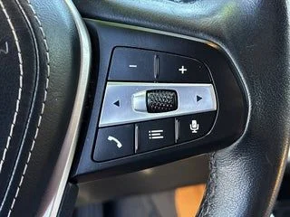 Used 2023 Black BMW xDrive40i image 19