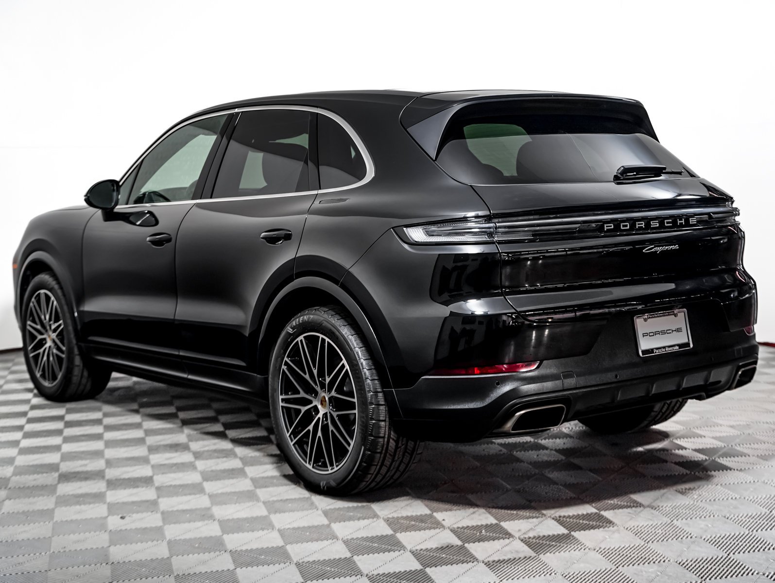 Certified Used 2024 CHROMITE BLACK Porsche  image 3