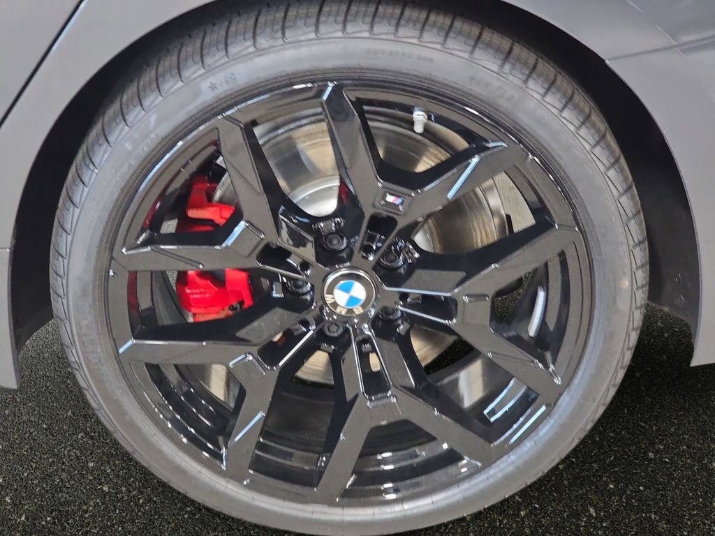 New 2026 Dravit Grey Metallic BMW 330i image 17
