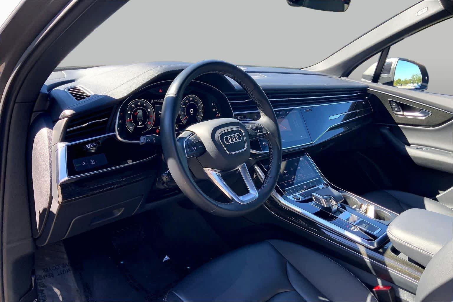 Certified Used 2025 Samurai Gray Metallic Audi Premium image 18