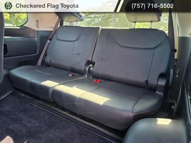 Used 2018 Nebula Gray Pearl Lexus 570 image 24