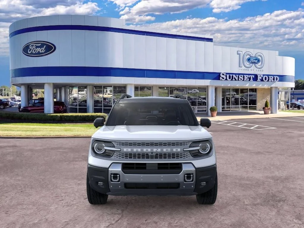 New 2026 Oxford White Ford Badlands image 6