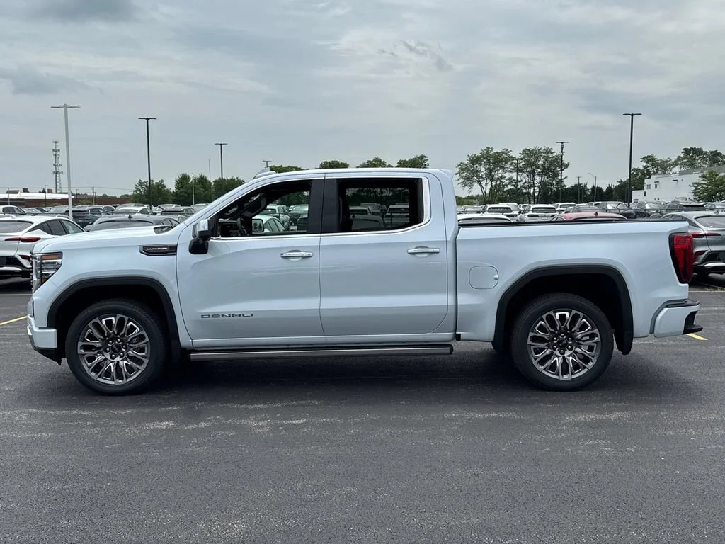 2026 GMC Sierra 1500 Denali Ultimate - Photo 11