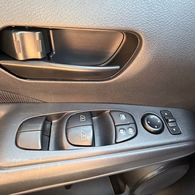 Used 2025 White Nissan S image 12