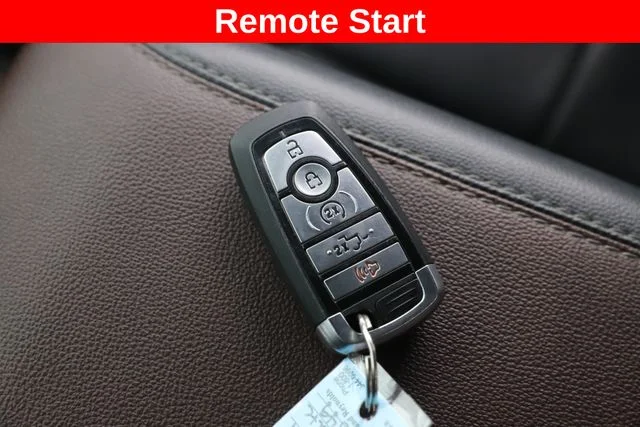 Used 2023 White Ford Lariat image 3