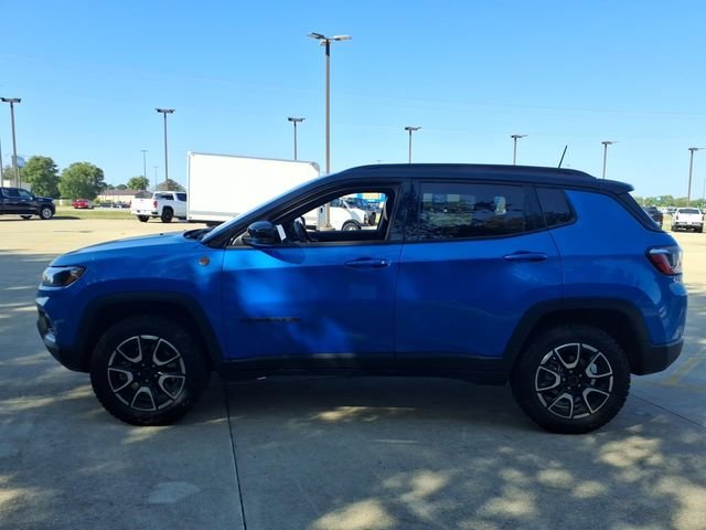Used 2025 Blue Jeep Trailhawk image 2