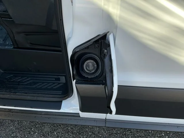 New 2025 Oxford White Ford Base image 12