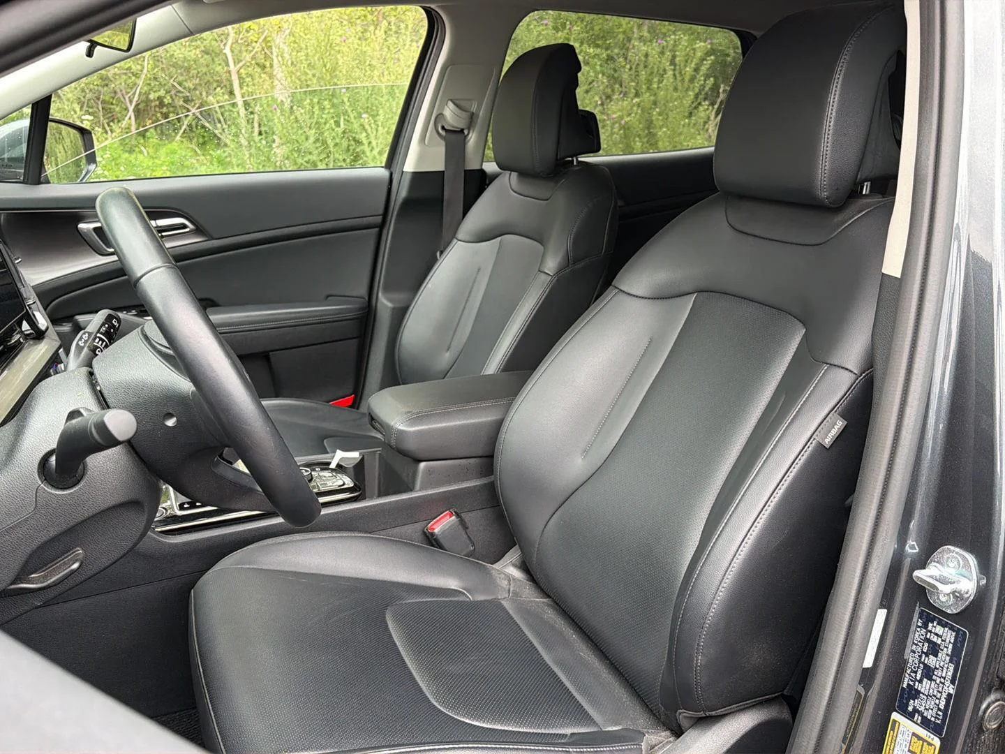 Used 2025 Gravity Gray Kia EX image 14
