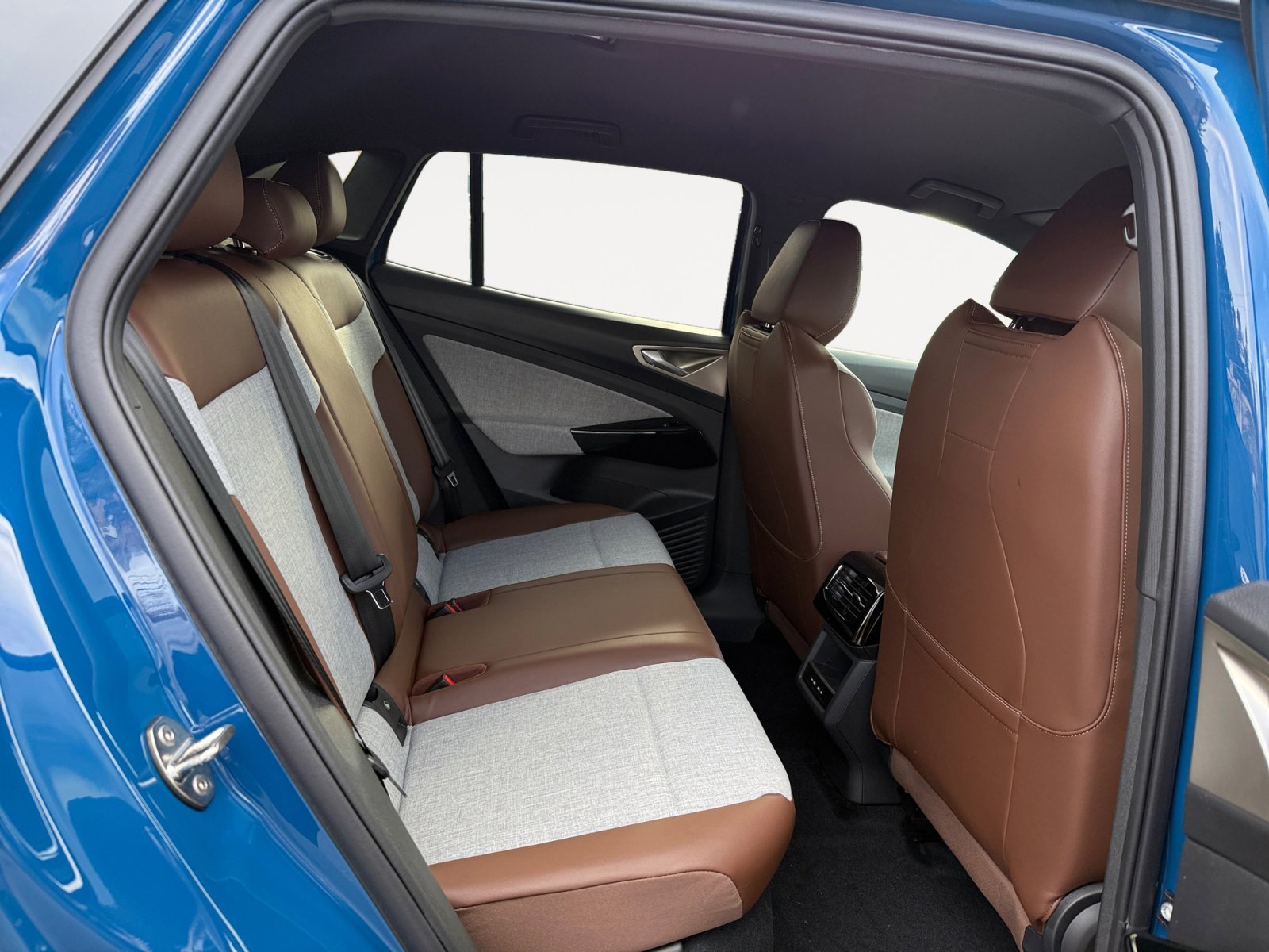 2026 Volkswagen ID.4 PRO - Photo 18