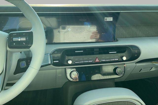 New 2027  Hyundai SEL FWD image 6