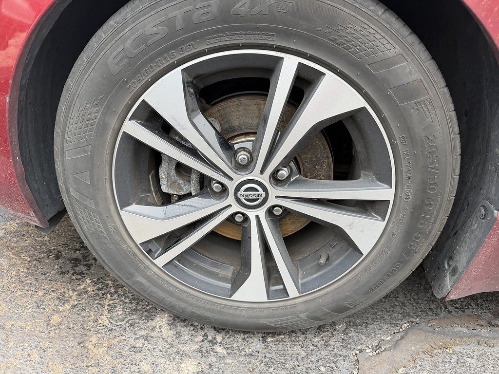 Used 2021 Scarlet Ember Tintcoat Nissan SV 4dr Sedan image 92