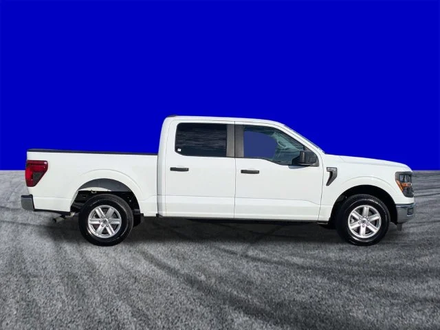 New 2026 Oxford White Ford XL image 3