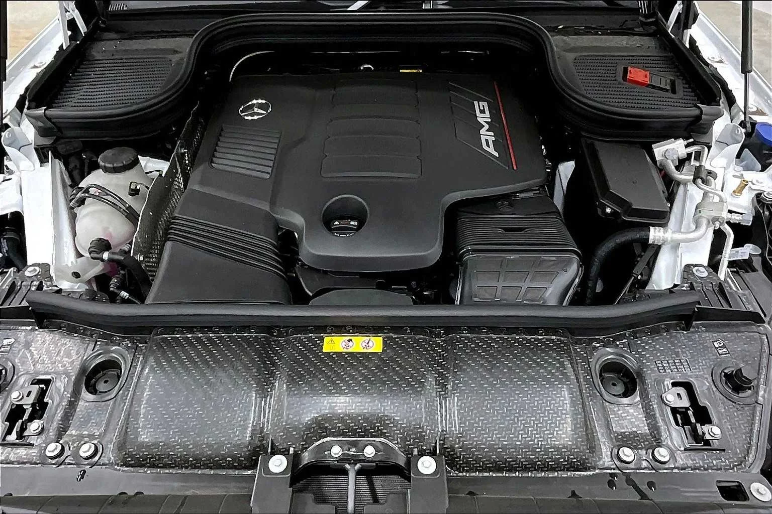 2025 Mercedes-Benz GLE AMG GLE 53 - Photo 11