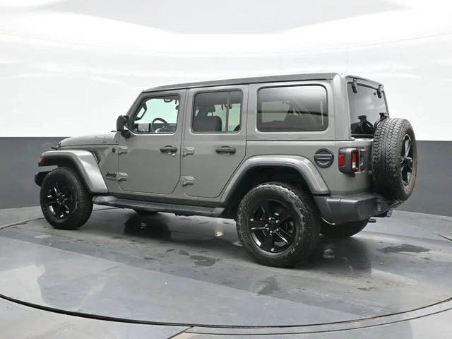 Used 2021 Gray Jeep Unlimited Sahara Altitude image 3