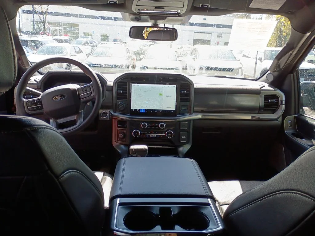 Used 2025 Black Ford Lariat image 26