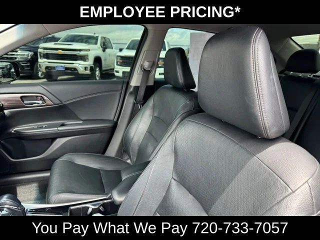 Used 2016 Black Honda EX-L image 12