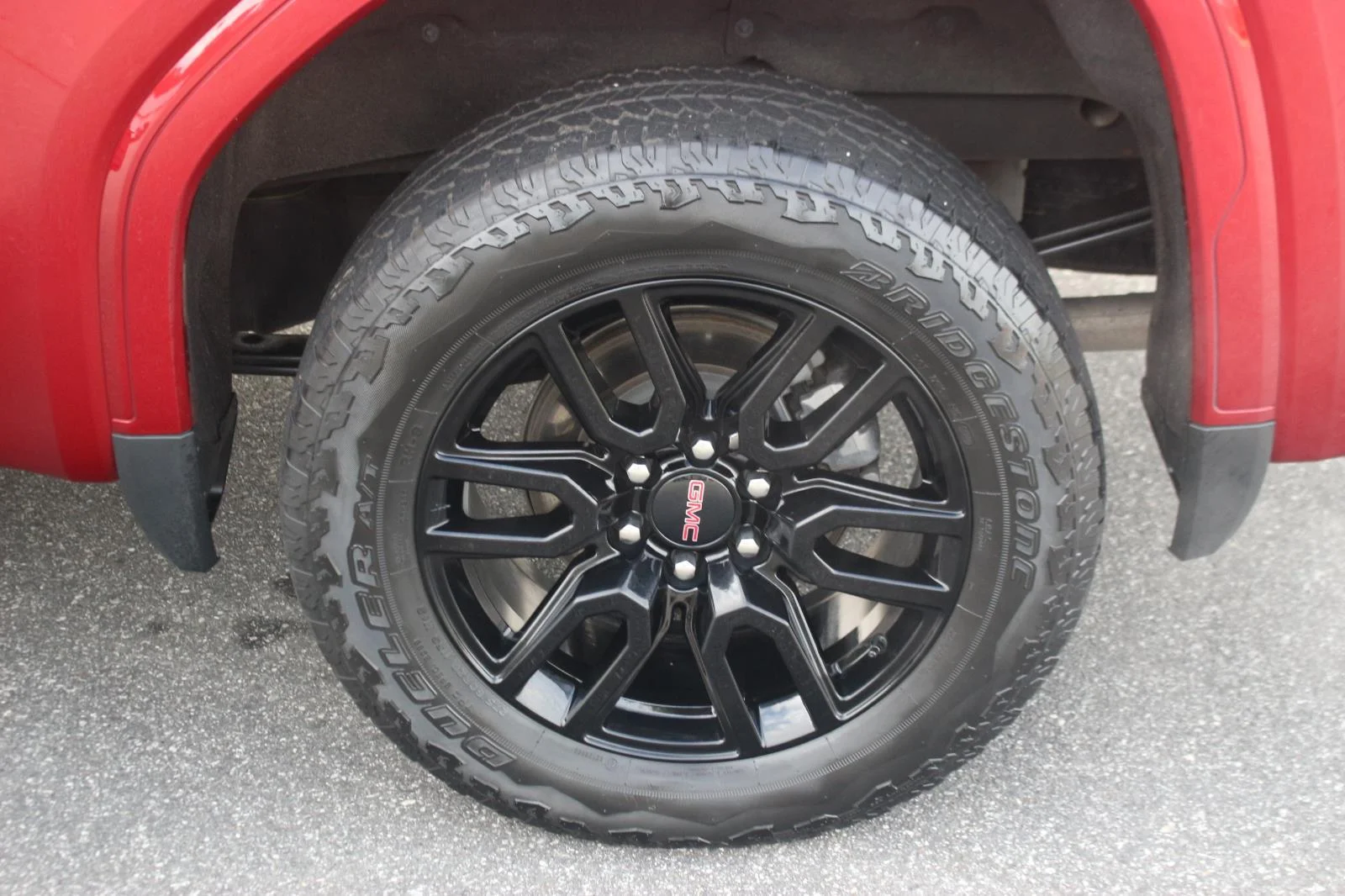 Used 2023 Volcanic Red Tintcoat GMC Elevation image 38
