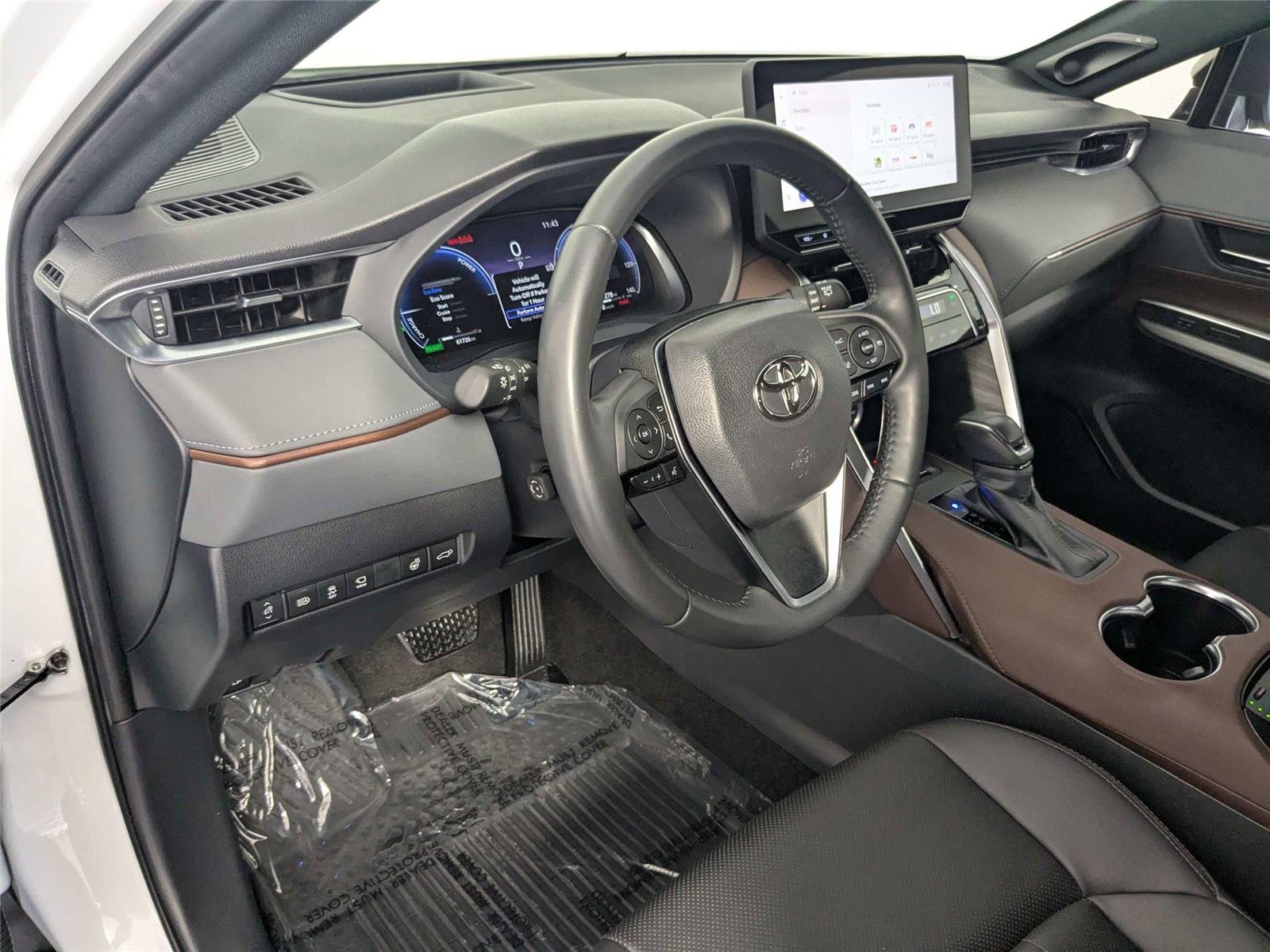 Certified Used 2023 Wind Chill Pearl Toyota Limited image 12