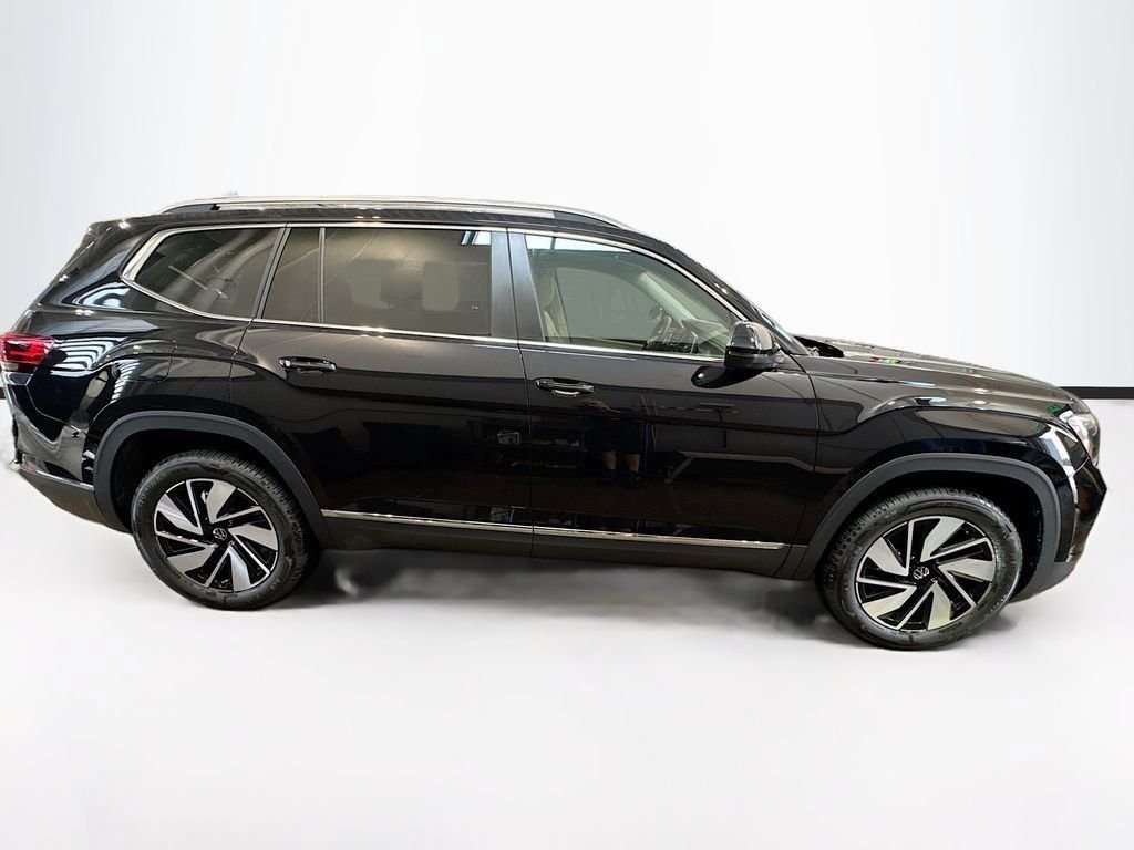Used 2026 Deep Black Pearl Volkswagen SEL image 3