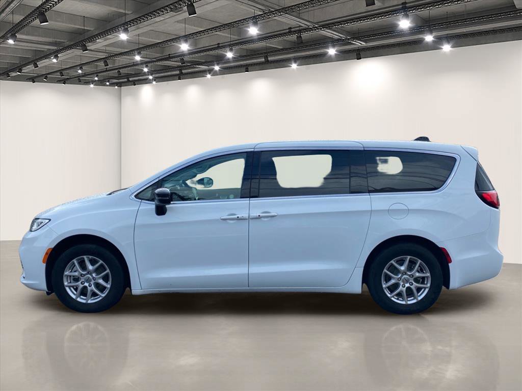 Used 2024 Bright White Clearcoat Chrysler Touring L image 4