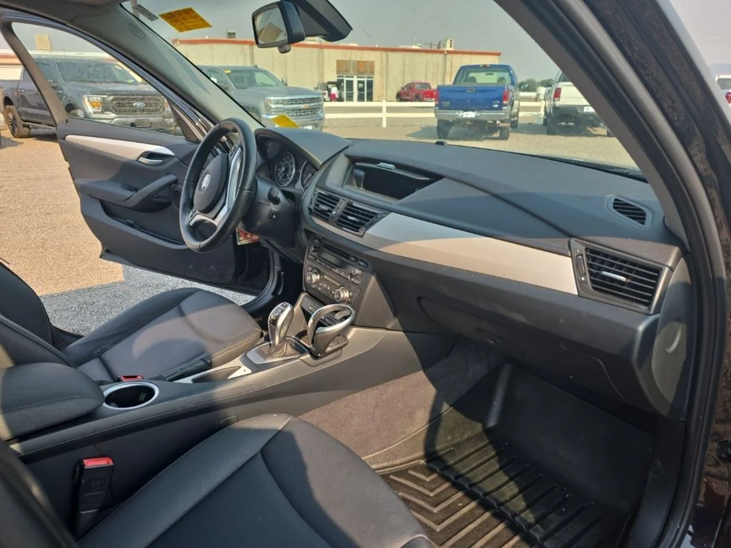 Used 2015 Jet Black BMW xDrive28i image 19