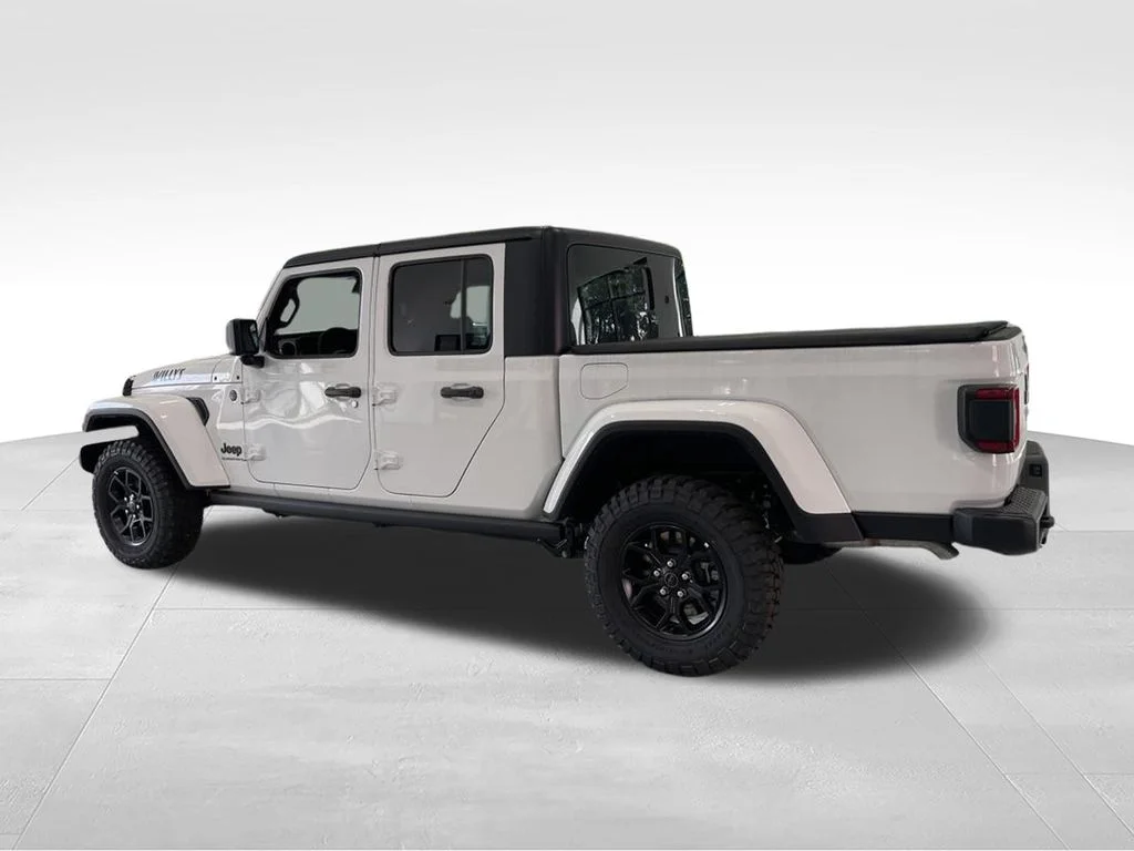 2025 Jeep Gladiator Willys - Photo 9