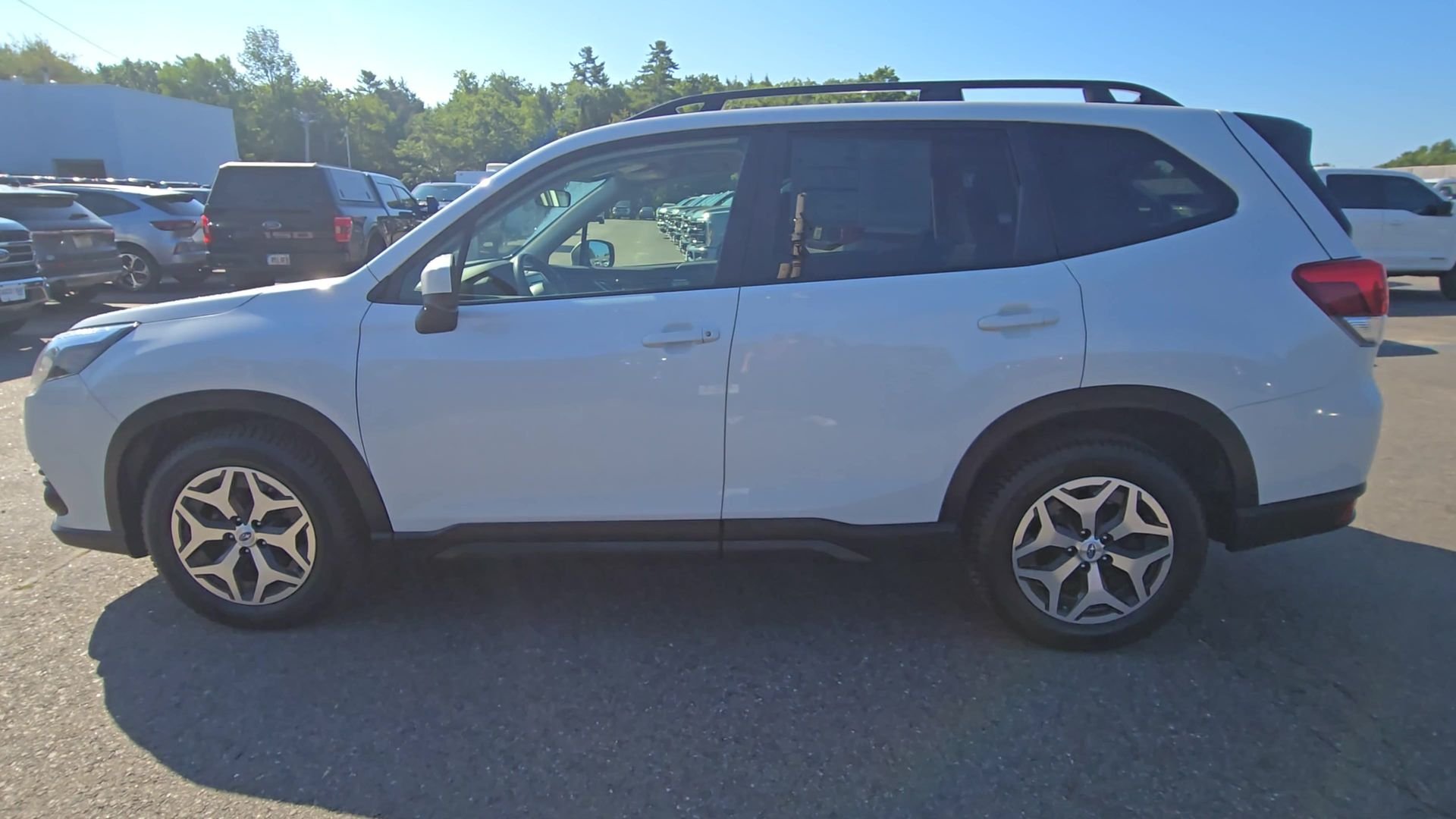 Certified Used 2024 Crystal White Pearl Subaru Premium image 17