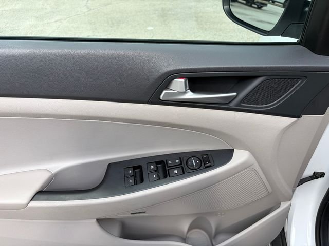Used 2020 Cream White Hyundai Sport image 3