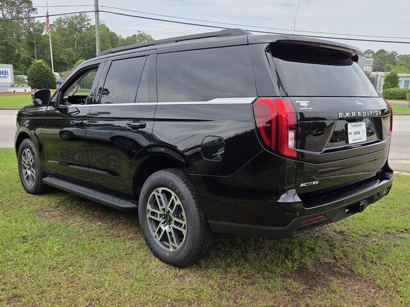 New 2026 Agate Black Metallic Ford Active image 11