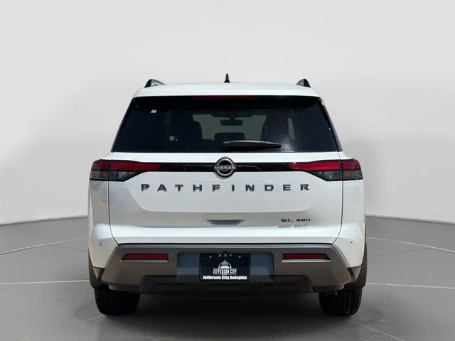 New 2026 Everest White Pearl TriCoat Nissan SL image 5