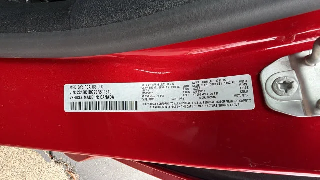 Used 2025 Red Chrysler Select image 30