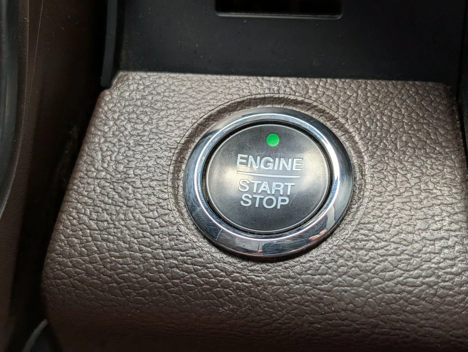 Used 2022 Star White Metallic Tri-Coat/Stone Gray Ford King Ranch image 25