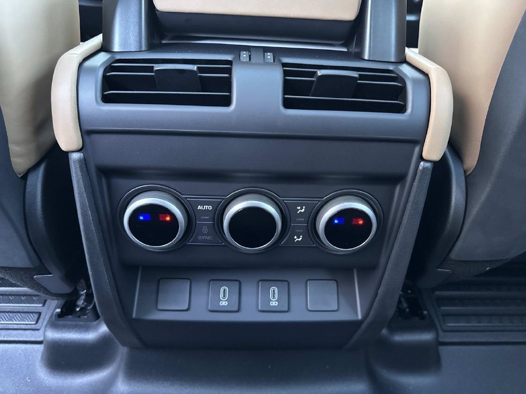 New 2026 Woolstone Green LAND ROVER S image 17