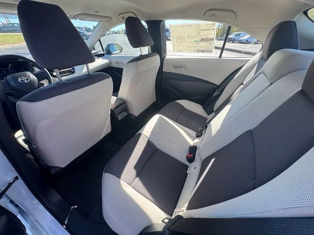 New 2027 Wind Chill Pearl Toyota LE image 16