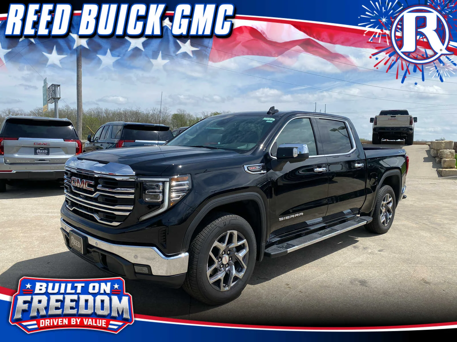New 2026 Onyx Black GMC SLT image 1