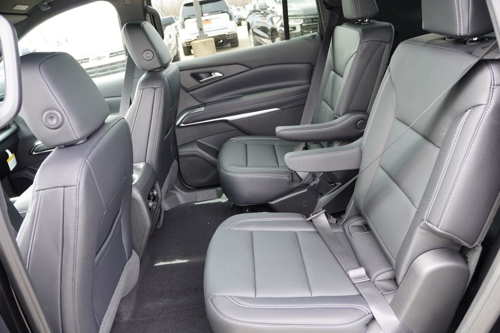 2026 Chevrolet Traverse LT - Photo 11