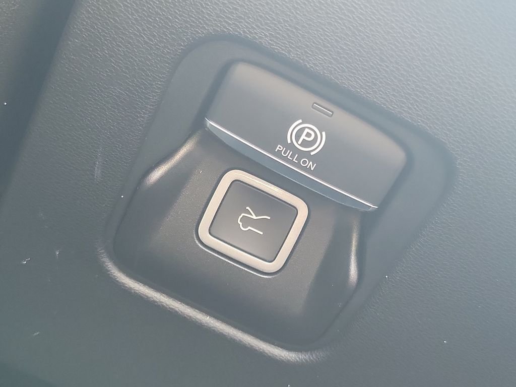 New 2026 Red Hot Pearlcoat Jeep Laredo image 28