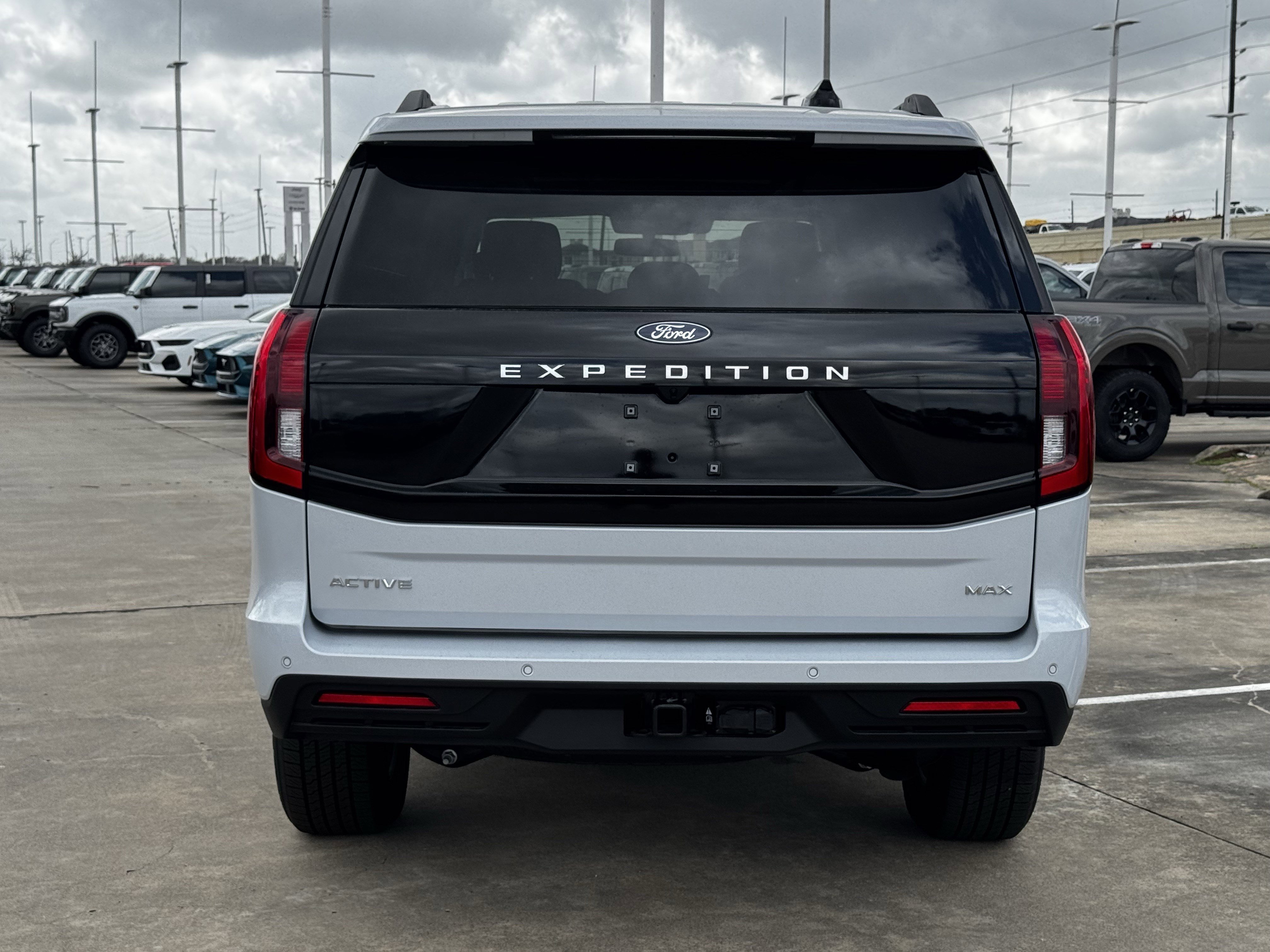New 2026 Space Silver Metallic Ford Active image 8