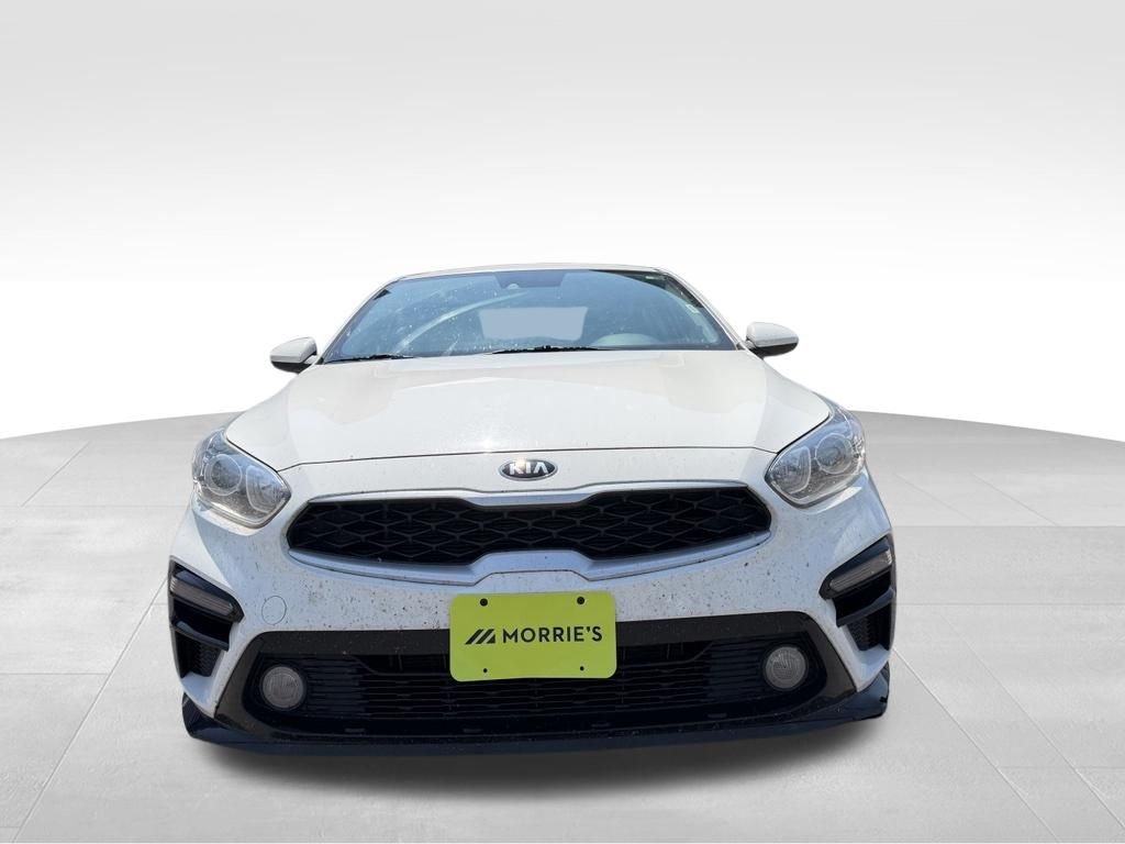 Used 2020 Kia FORTE LXS with VIN 3KPF24AD2LE186570 for sale in West Salem, WI