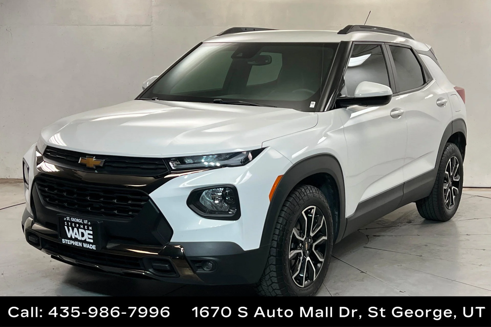 Used 2023 Summit White Chevrolet ACTIV image 1