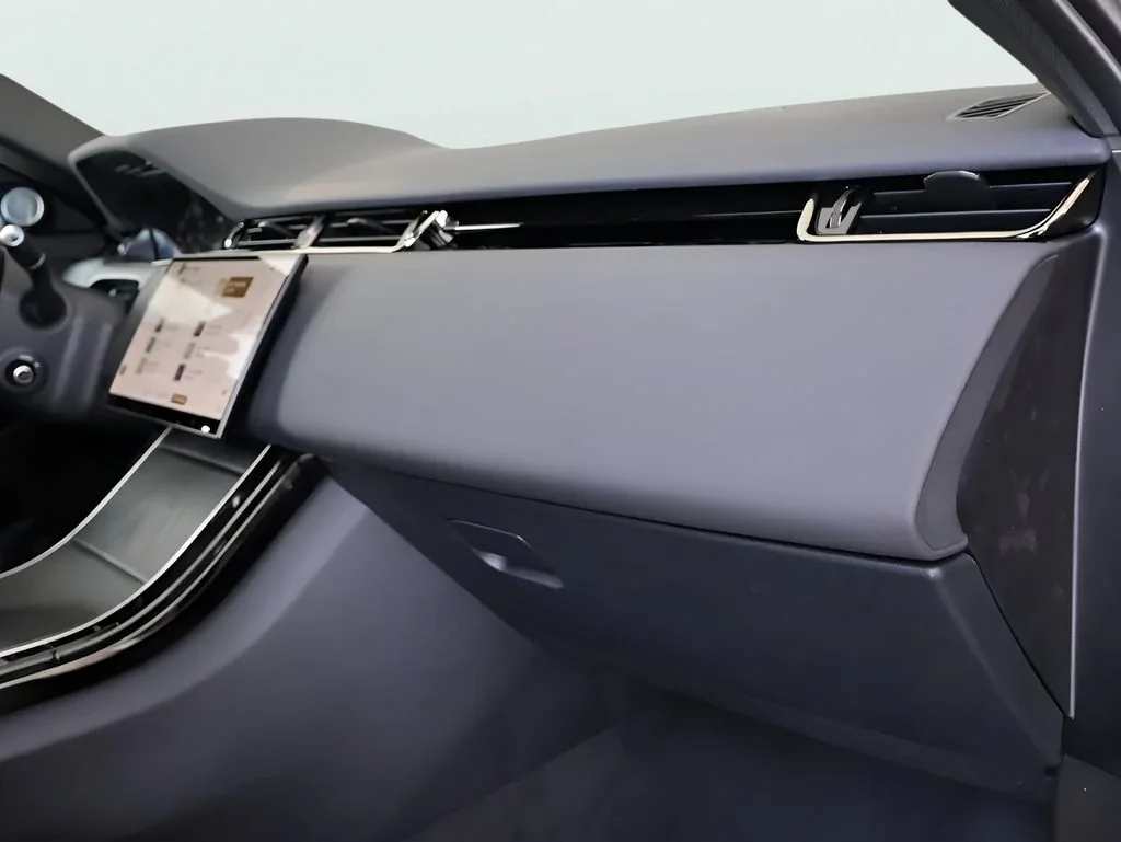 2026 Land Rover Range Rover Evoque Dynamic SE - Photo 23