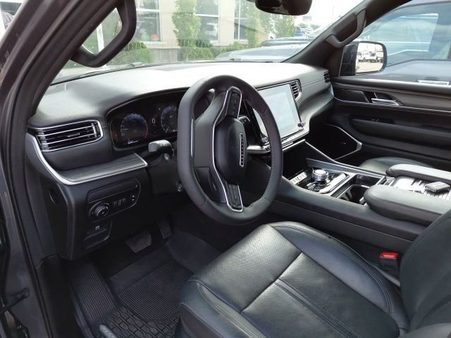 Used 2024 Gray Jeep Series II image 6