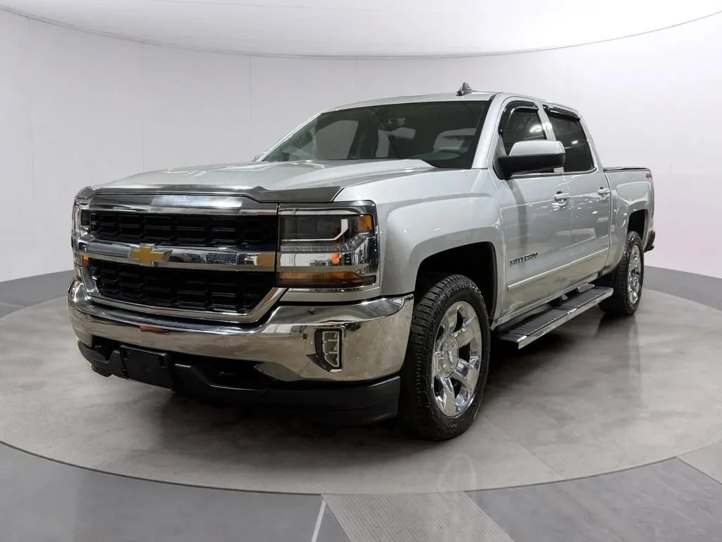 Certified Used 2018 SILVER ICE METALLIC Chevrolet LT image 7